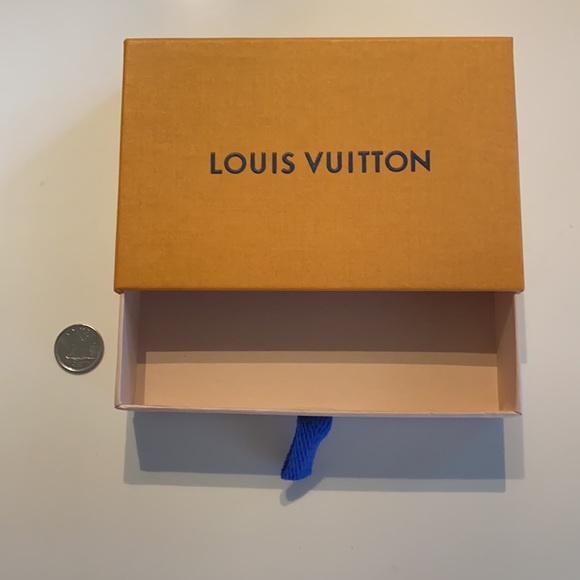 Louis Vuitton Jewelry box - Picture 2 of 2